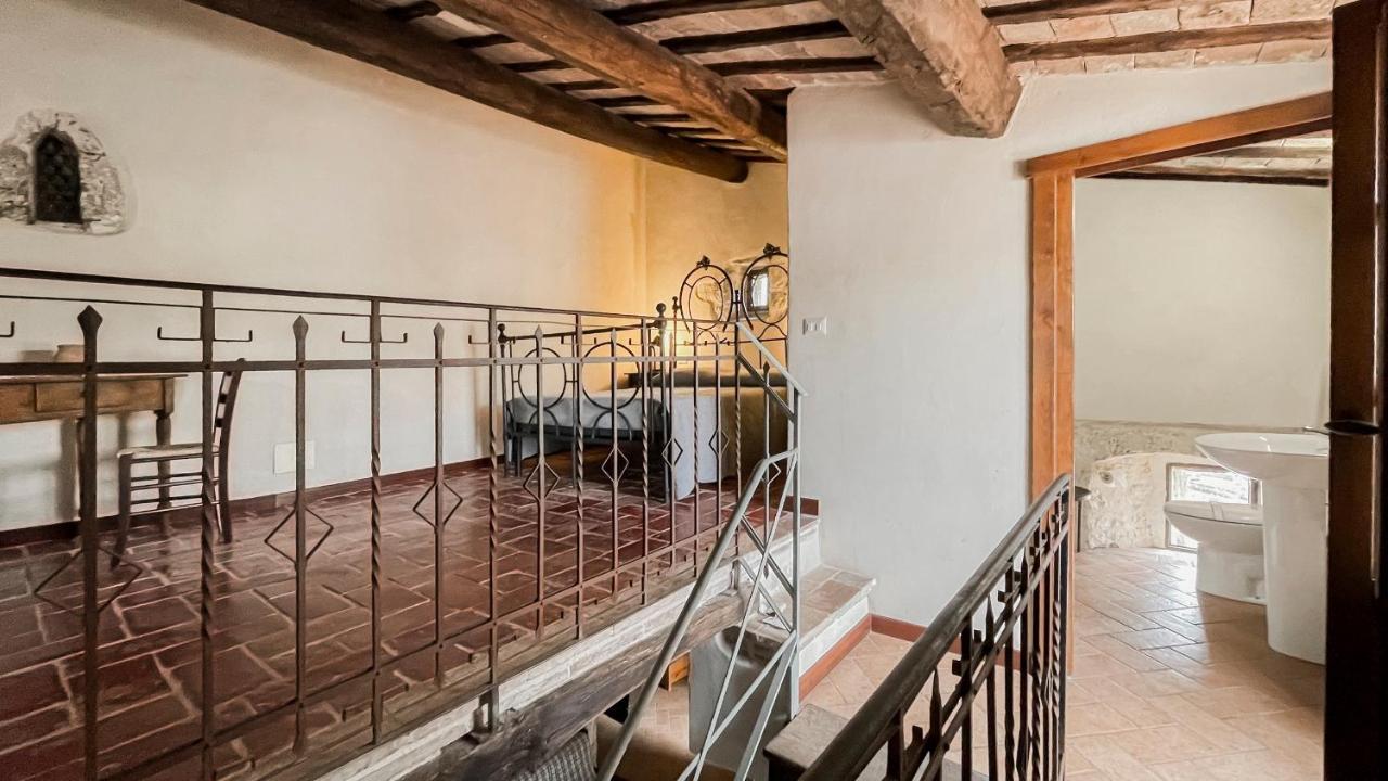 Апарт отель Borgo San Valentino Arrone Экстерьер фото